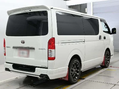 Статистика аукционов Toyota HiAce Van