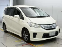 Цена авто Honda Freed с аукционов Японии, номер кузова GP3, пробег 74 000, оценка 8