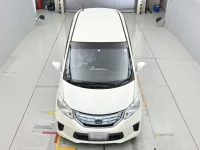 Цена авто Honda Freed с аукционов Японии, номер кузова GP3, пробег 74 000, оценка 8