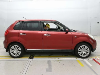 MAZDA VERISA