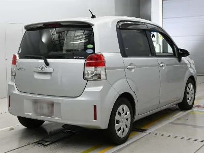 TOYOTA SPADE