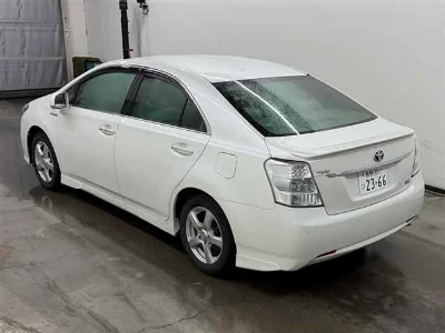 TOYOTA SAI