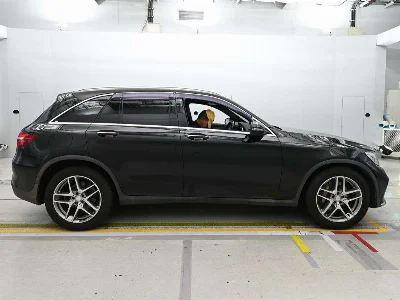 MERCEDES BENZ GLC