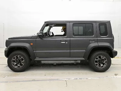 SUZUKI JIMNY NOMADE