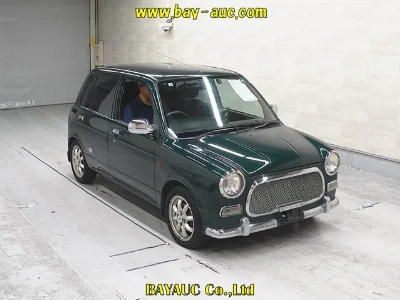 Daihatsu Mira Gino