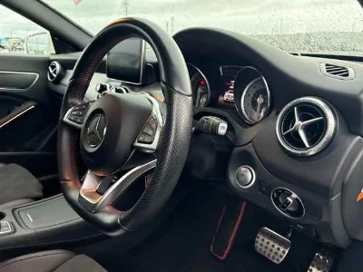 MERCEDES BENZ CLA SHOOTING BRAKE