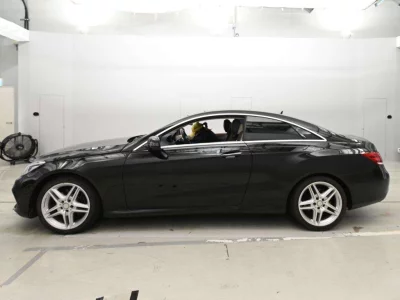 MERCEDES BENZ E CLASS
