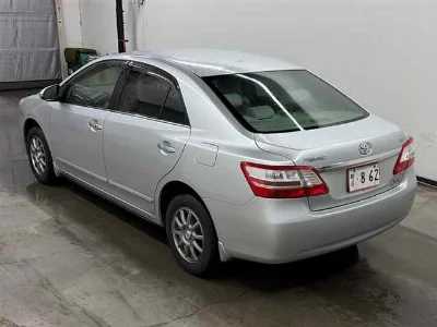 TOYOTA PREMIO