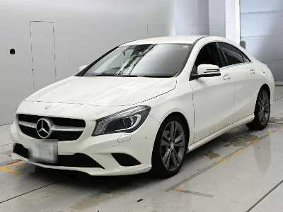 MERCEDES BENZ CLA