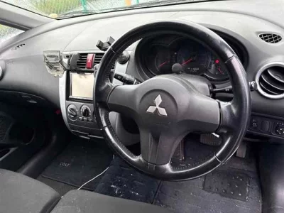 MITSUBISHI COLT PLUS