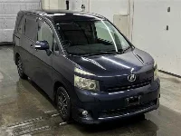 Цена авто Toyota Voxy с аукционов Японии, номер кузова ZRR70G, пробег 147 000, оценка 6