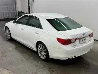 Цена авто Toyota Mark X с аукционов Японии, номер кузова GRX133, пробег 40 000, оценка 6