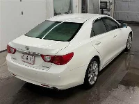 Цена авто Toyota Mark X с аукционов Японии, номер кузова GRX133, пробег 40 000, оценка 6