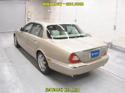 JAGUAR XJ6