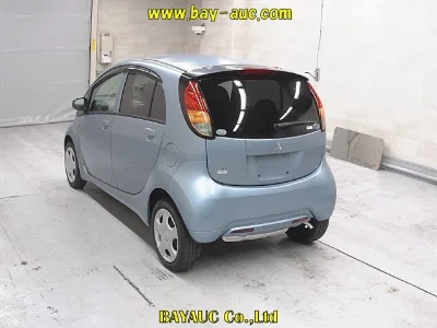 MITSUBISHI I