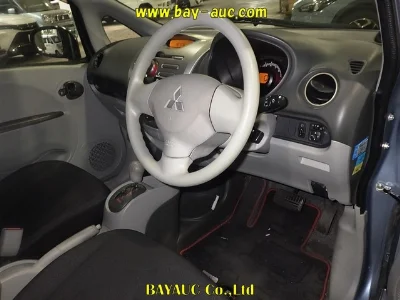MITSUBISHI I