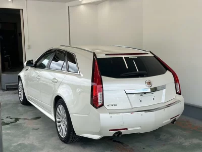Cadillac CTS SPORT WAGON