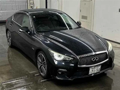 NISSAN SKYLINE