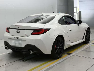 TOYOTA GR86
