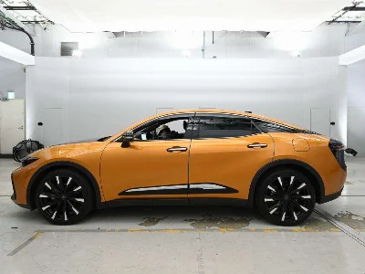 TOYOTA CROWN CROSSOVER