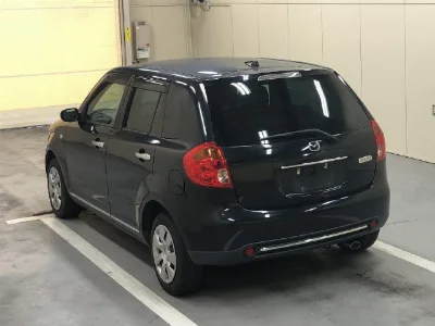 MAZDA VERISA