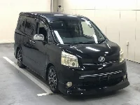 Цена авто Toyota Voxy с аукционов Японии, номер кузова ZRR70W, пробег 208 000, оценка 4
