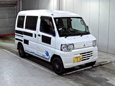 MITSUBISHI MINICAB MIEV