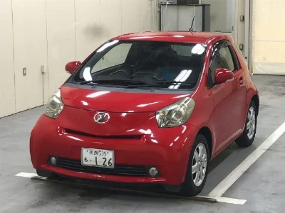 Toyota iQ