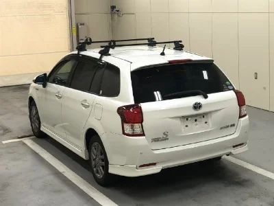 TOYOTA COROLLA FIELDER
