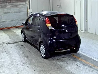MITSUBISHI I