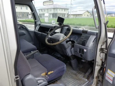 MITSUBISHI CANTER