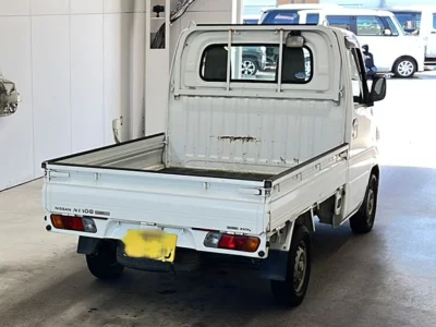 NISSAN CLIPPER TRUCK