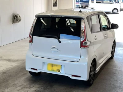 MITSUBISHI EK CUSTOM