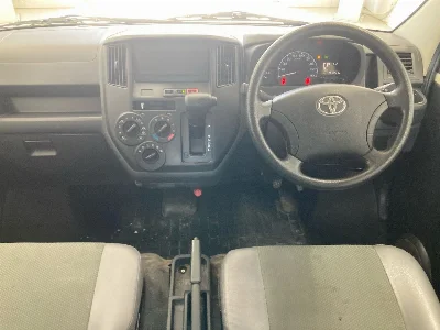 TOYOTA TOWN ACE VAN