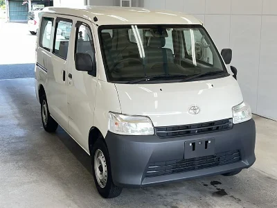 TOYOTA TOWN ACE VAN