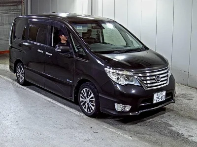 NISSAN SERENA
