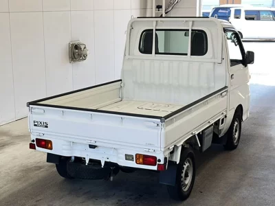 TOYOTA PIXIS TRUCK
