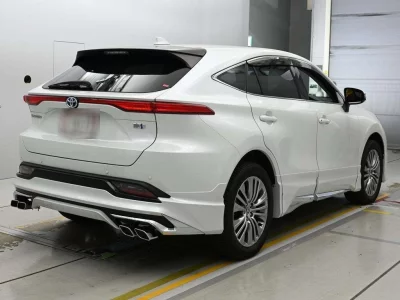 Toyota HARRIER HYBRID