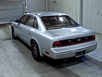 NISSAN INFINITI Q45