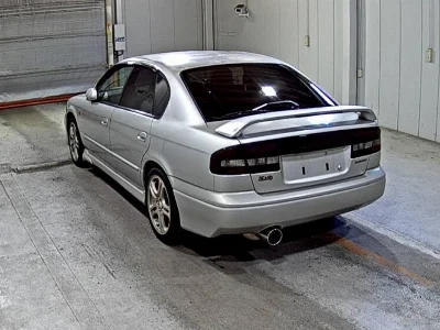 SUBARU LEGACY B4