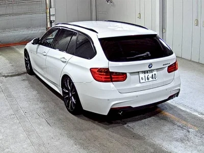 BMW 3 SERIES