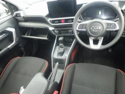 DAIHATSU ROCKY