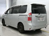 Цена авто Toyota Noah с аукционов Японии, номер кузова ZRR70G, пробег 206 000, оценка 2