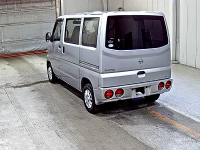 NISSAN CLIPPER VAN