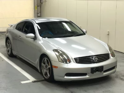 NISSAN SKYLINE