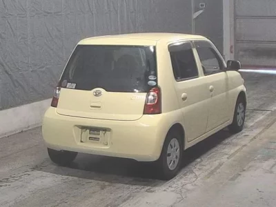 DAIHATSU ESSE