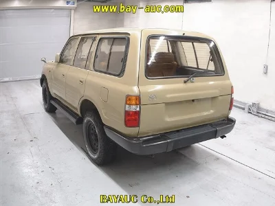 TOYOTA LAND CRUISER