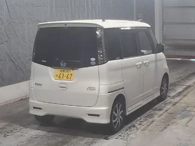 NISSAN ROOX