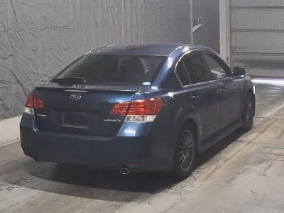 SUBARU LEGACY B4