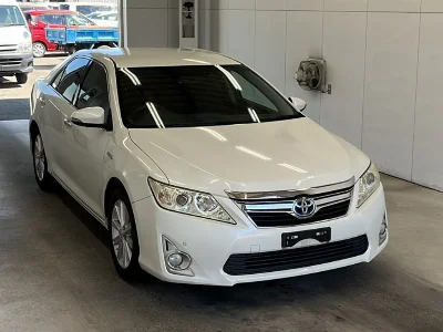 TOYOTA CAMRY